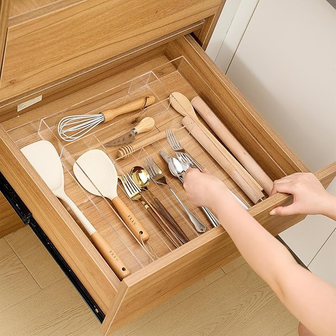 Teenyyou 1 Pack Expandable Kitchen Drawer Organizer Clear Acrylic Utensil Organizer Adjustable Acrylic Silverware Storage for Drawers Silverware Flatware Knives (12 x 16 Inches,6-8 Compartments)