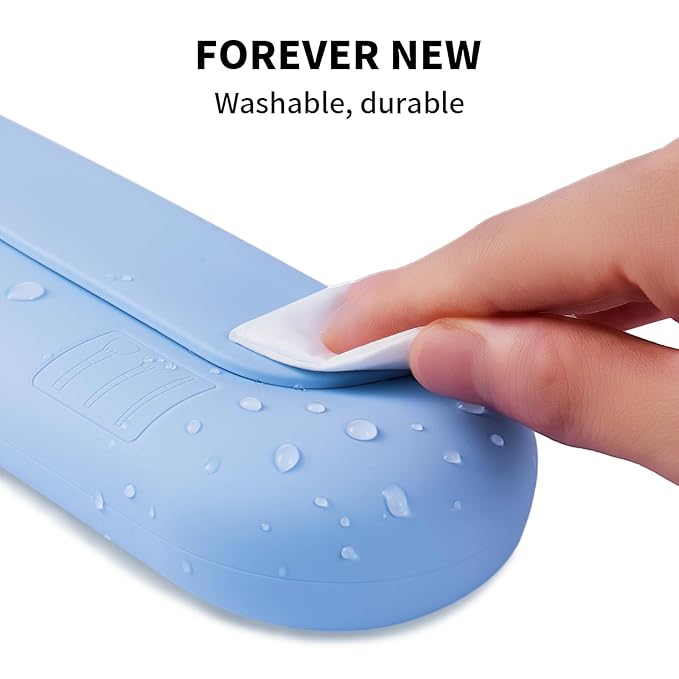 AGIKET Silicone Makeup Brush Holder Travel Cosmetic Bag：Soft Portable Cosmetic Face Brushes Holder with Upgrade Anti-Fall Out Magnetic Closure, Large Travel Makeup Brush Case - Blue