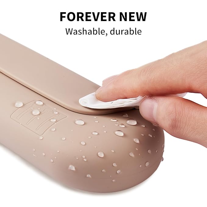 AGIKET Silicone Makeup Brush Holder Travel Cosmetic Bag：Soft Portable Cosmetic Face Brushes Holder with Upgrade Anti-Fall Out Magnetic Closure, Large Travel Makeup Brush Case - Walnut