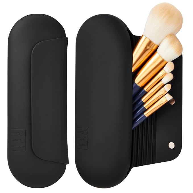 AGIKET Silicone Makeup Brush Holder Travel Cosmetic Bag：Soft Portable Cosmetic Face Brushes Holder with Upgrade Anti-Fall Out Magnetic Closure