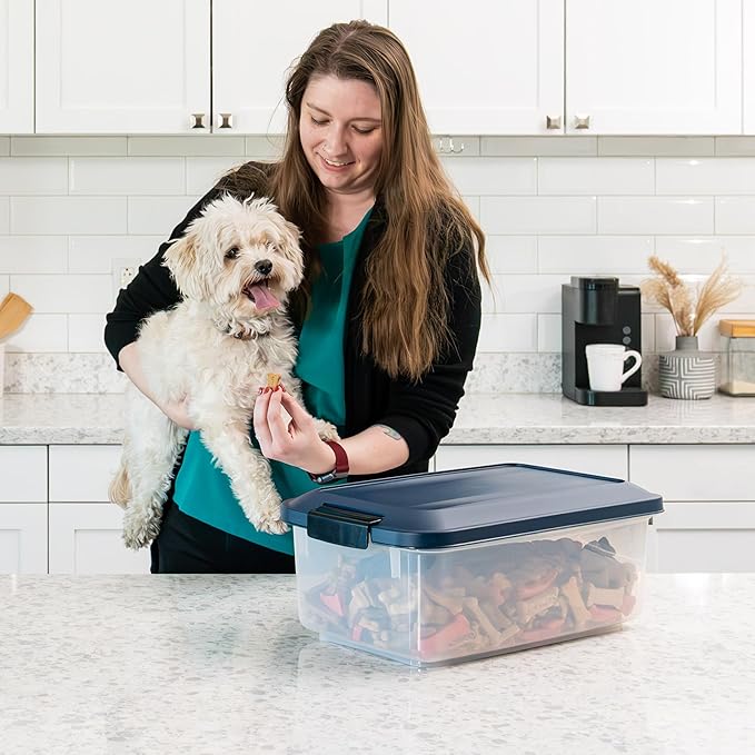 USA WeatherPro Airtight Pet Food Storage Container, Up to 14 lbs, Navy