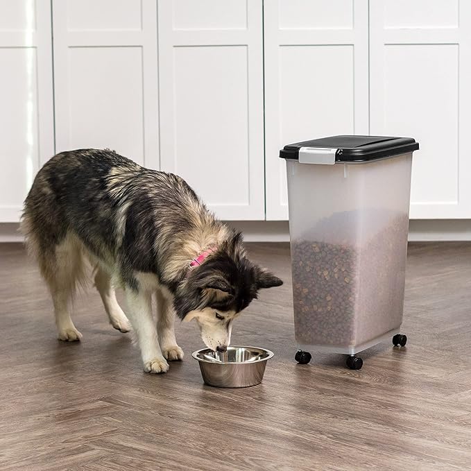 USA Airtight Dog Food Storage Container, Up to 38 lbs, Attachable Wheels, Black
